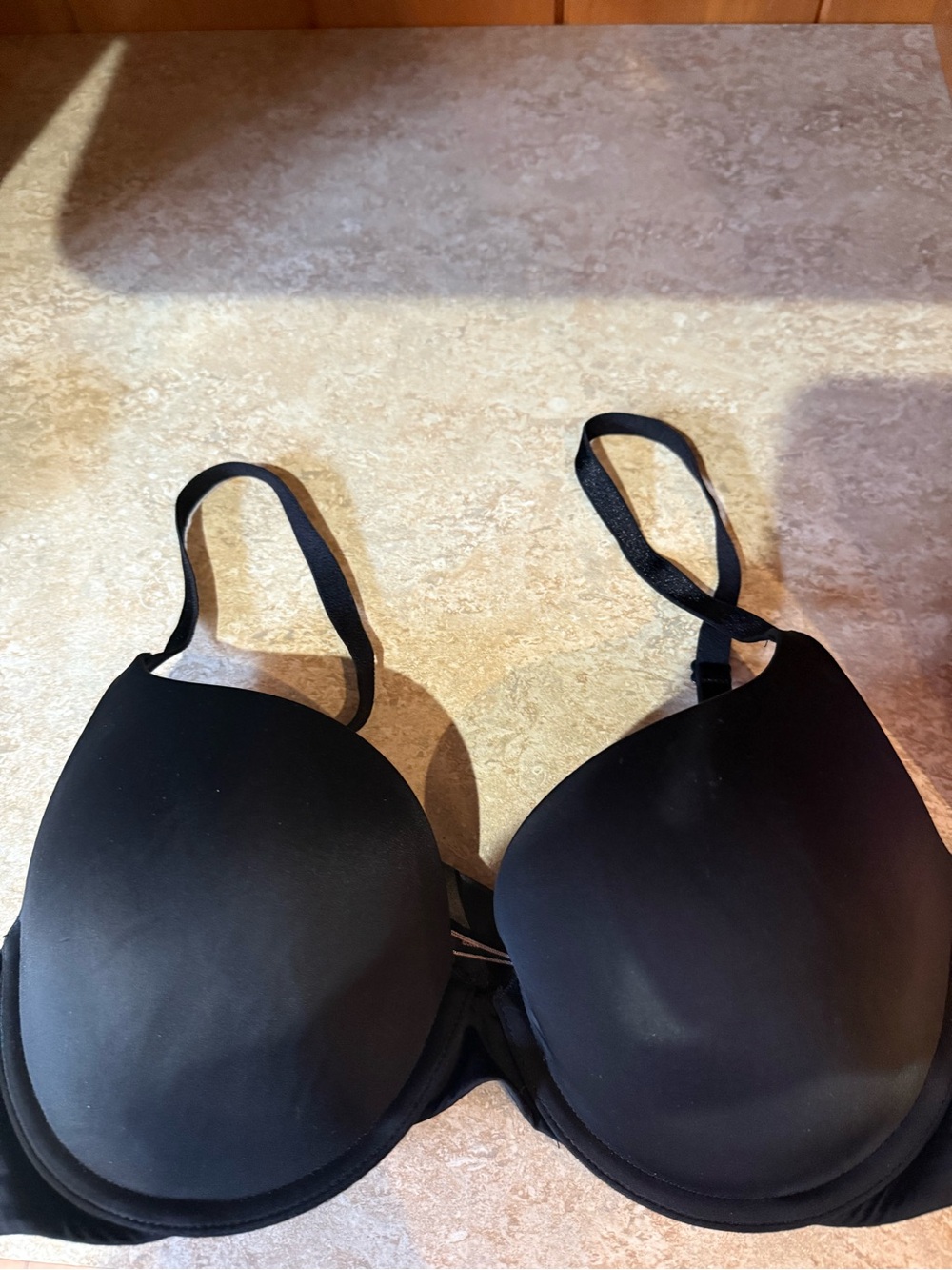 Victoria's Secret Very Sexy Black Push-Up T-shirt Bra, Size 34D